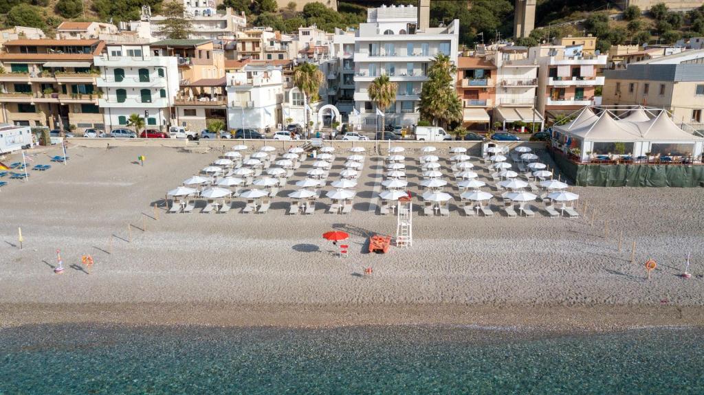 Albatros Beach Hotel  italy